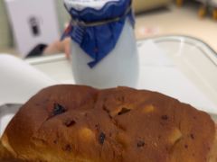 -红星前进面包牛奶公司(君太店)