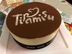 -红宝石·鲜奶小方·海派西点房(浦三店)