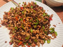 黑三剁-浩海火燒雲傣家菜(芮欧百货店)