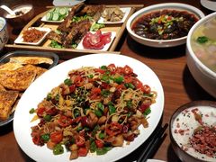-老兰家传统烧烤炒菜泡馍(小南门店)