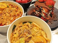 -W COLLECTIVE  DESSERT SHOP