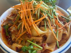 酸辣莜面皮-尹家渠烩肉馆(金凤店)