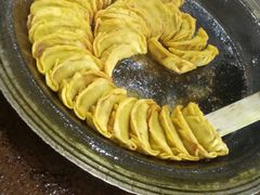 -老新隆牛肉锅贴(新街口店)