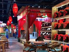 -老滇山寨•云南特色菜•地方菜•民族风情歌舞表演(金碧店)