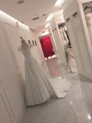 -GRACE KELLY婚纱与礼服(天津店)