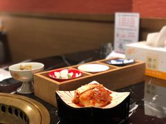 -山川小町·极番烧肉(新地假日广场店)