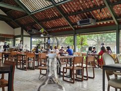 -喜洲吧·江畔老船厂·庭院餐厅(喜临院店)