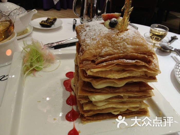 翠园(太古汇店)-鲜果拿破仑图片-广州美食-大众点评网