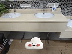 -上海中医药大学附属吴泾社区卫生服务中心