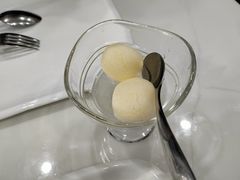 Rasgullas奶豆腐汤圆-VATAN INDIAN RESTAURANT米特餐饮有限公司(城北路店)