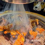 把隔壁买来做等位区的烤肉店🤦🏻‍♀️豪横‼️