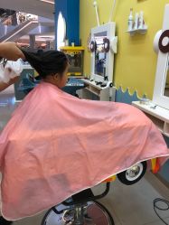 -爆米花儿童美发乐园