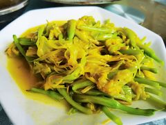 -天天向上素食餐厅(五台山店)