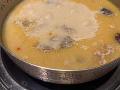 -洪氏嗨捞·猪肚鸡火锅(阳光天地店)