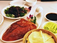 特色烤鸭-九花山烤鸭店