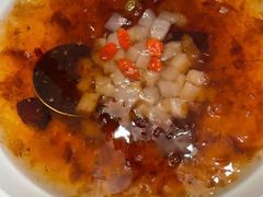 桃胶炖雪梨-世博源公馆·本帮融合菜·主题包厢·江景餐厅