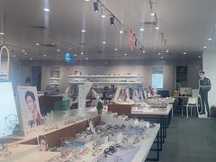 -亚美视光眼镜店(重庆路活力城店)