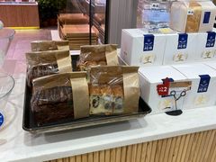 -巴黎贝甜(华堂新辰汇店)