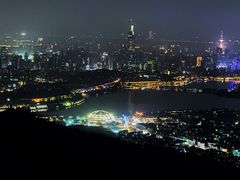 -紫金山山顶公园