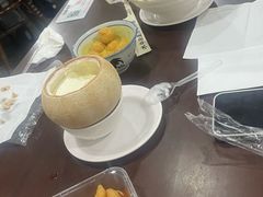 芒果芋圆牛奶绵绵冰-水牛奶皇后糖水铺(深圳总店)
