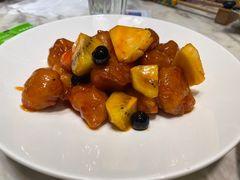 传统鲜果咕咾肉-汤城小厨•粤菜•靓汤(西直门凯德MALL店)