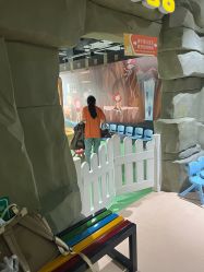 -秦皇星际小蚂蚁乐园