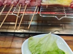 -哈尔滨小酒馆·鲜肉现穿自助烧烤(康新花园店)