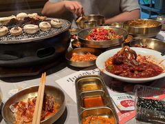 -草家酱蟹炭火烤肉店(珲春南路一店)