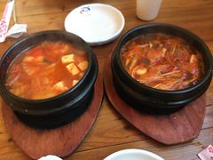 -百年石锅饭·朝鲜族传统民餐