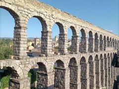 -塞哥维亚输水道