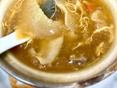 海参花胶特大鱼翅-添發碗仔翅美食