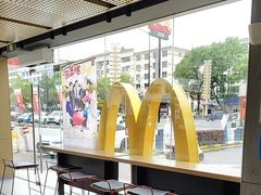 -麦当劳(台州路桥DT店)