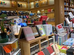 -百新书局(尚悦湾店)