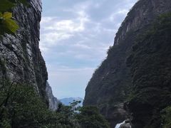 -三叠泉瀑布