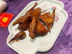 盐焗乳鸽-惠食佳·朱雀(东方商厦店)