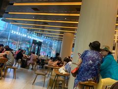 -星巴克臻选(上海合生汇1F店)