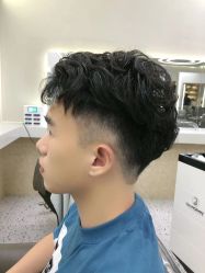 -苏豪路易士·嘉玛发廊
