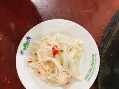 -朝伟清真铜瓢牛肉馆(三十年老·店)