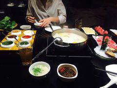 -官也街澳门火锅(新源里店)