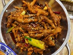 干锅姜辣凤爪-江城燕子大排档(江汉路步行街店)