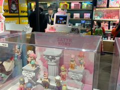 -泡泡玛特POPMART(崇文门国瑞城店)