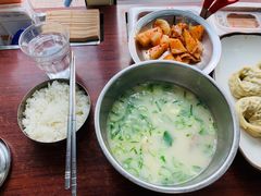 神仙雪浓汤-神仙雪浓汤(明洞店)