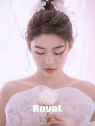 点击看大图 -挪娅婚纱摄影皇家会所
