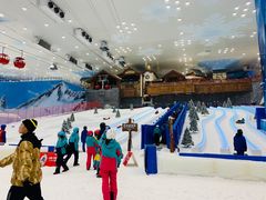 -长沙湘江冰雪世界