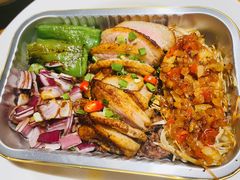 -JINNS锦时 steak&pizza(浸信会礼拜堂旧址店)