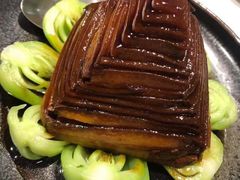 金牌扣肉-南麓·浙里(外滩店)
