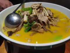 双椒煨猪肚-銘悦阁烤鸭店