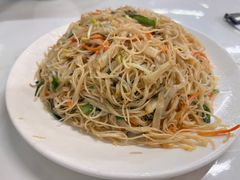 -正宗普宁豆干坊·洪记砂锅粥(红领巾路店)
