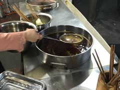 -四小区火锅·巷子里的重庆火锅(花照壁店)