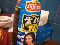-洞庭洲·防空洞火锅·烧烤·铜锅涮肉(新百广场店)